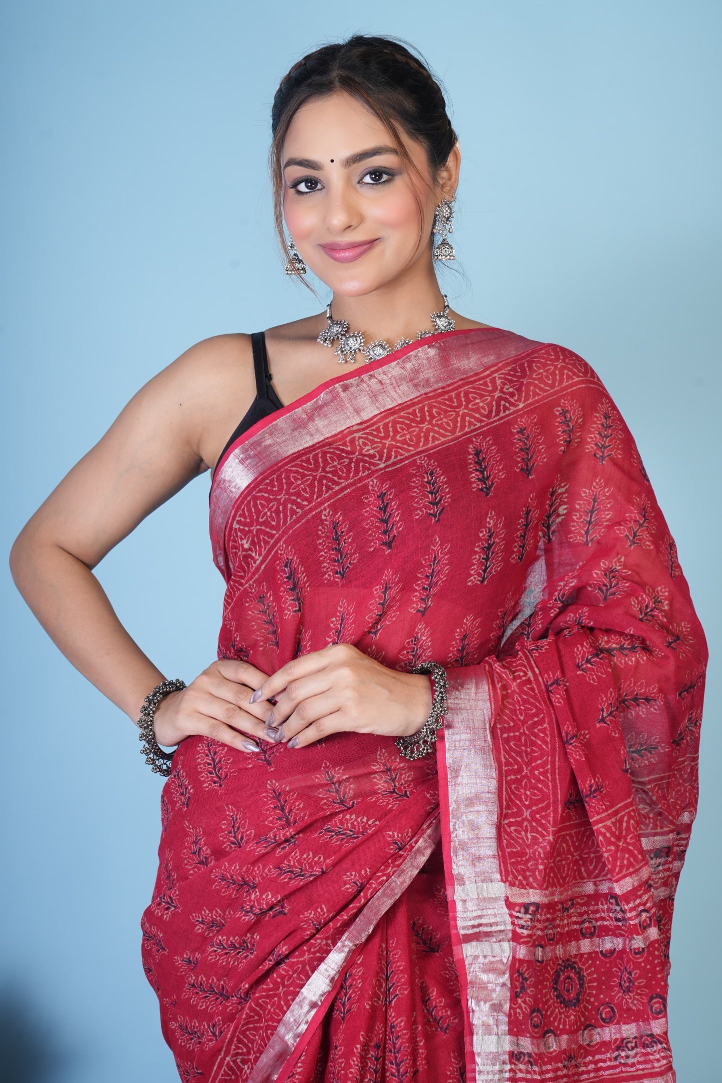 Ruhani Ruby Linen Saree