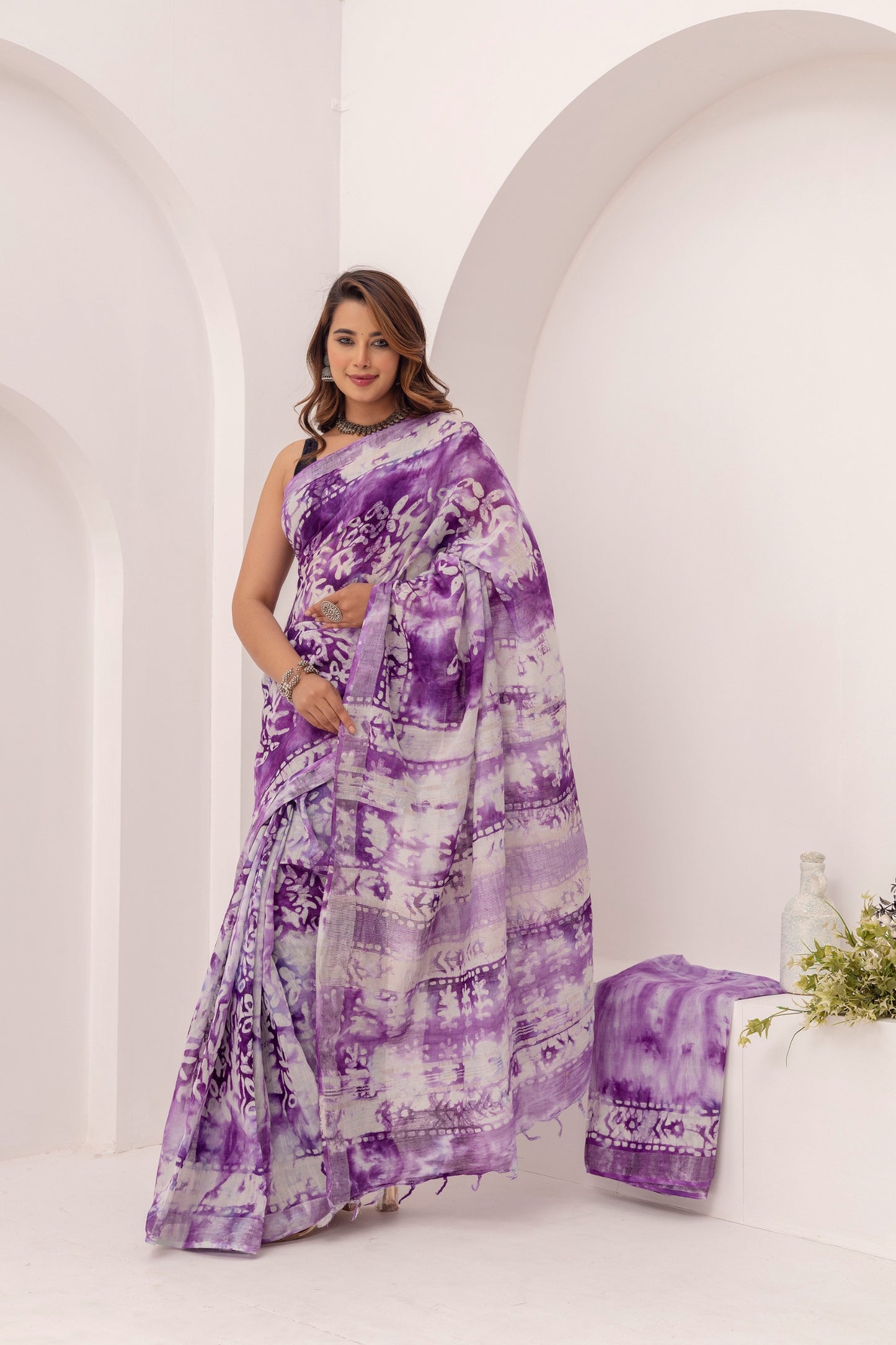 Lavanya Lilac Linen Saree