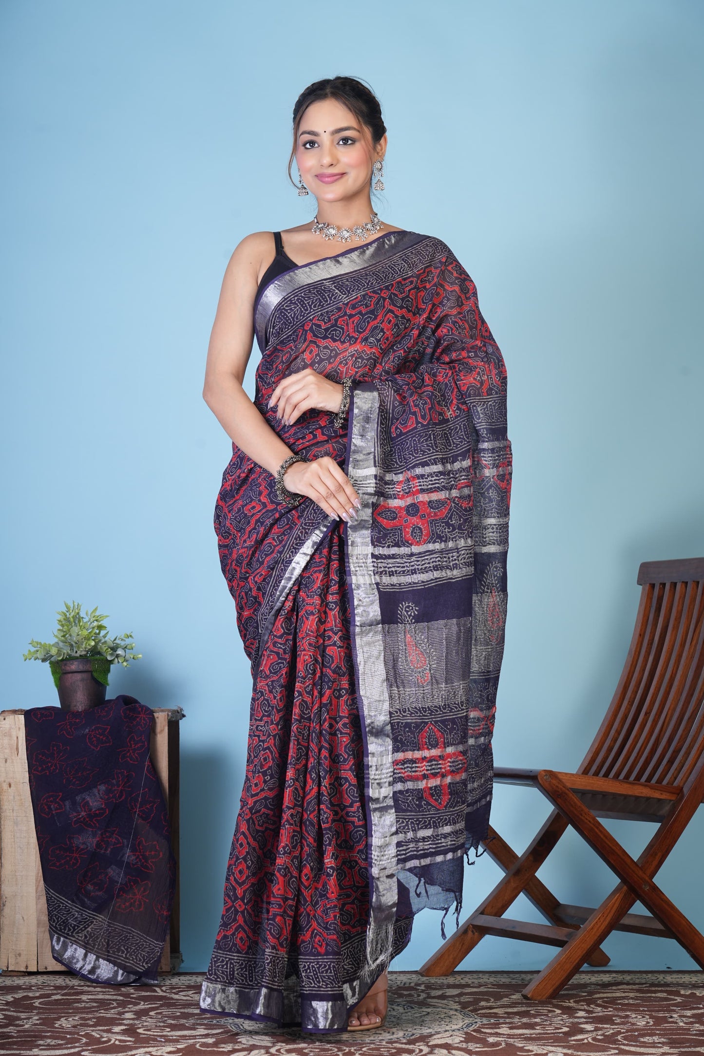 Nishka Midnight Linen Saree