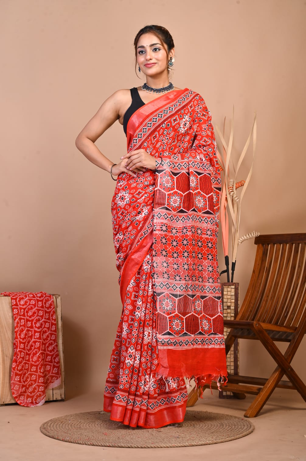 Rangrez Scarlet Linen Saree