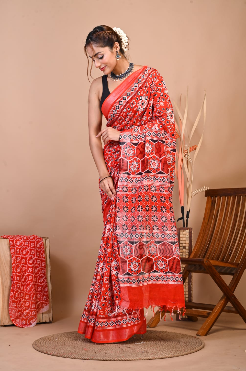 Rangrez Scarlet Linen Saree