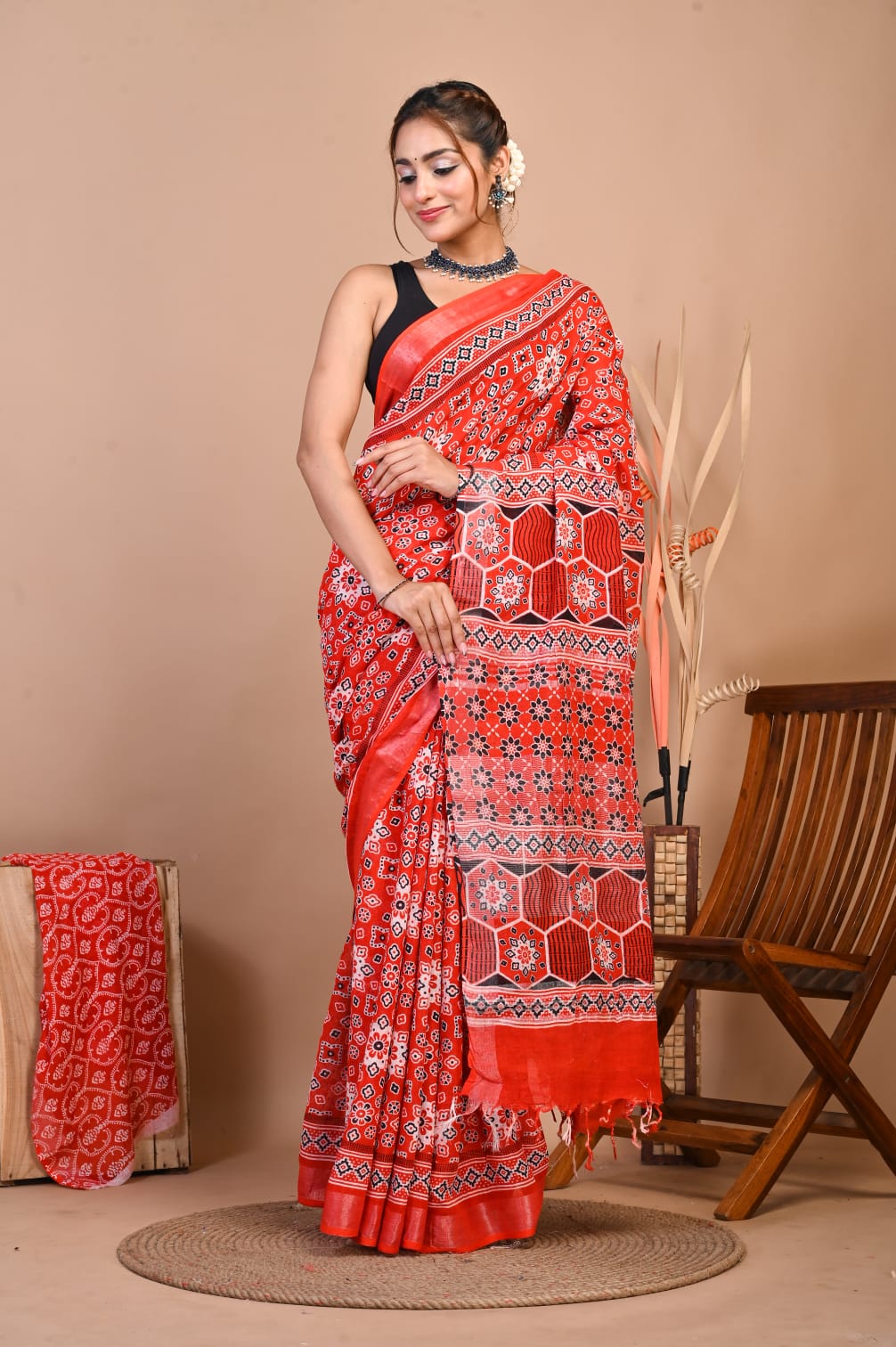 Rangrez Scarlet Linen Saree