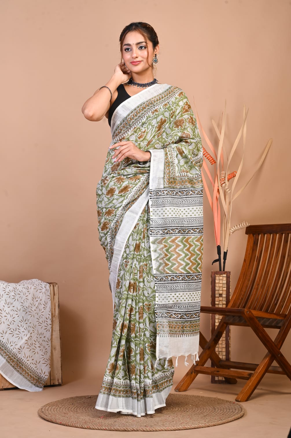 Vrinda Olive Bloom Linen Saree