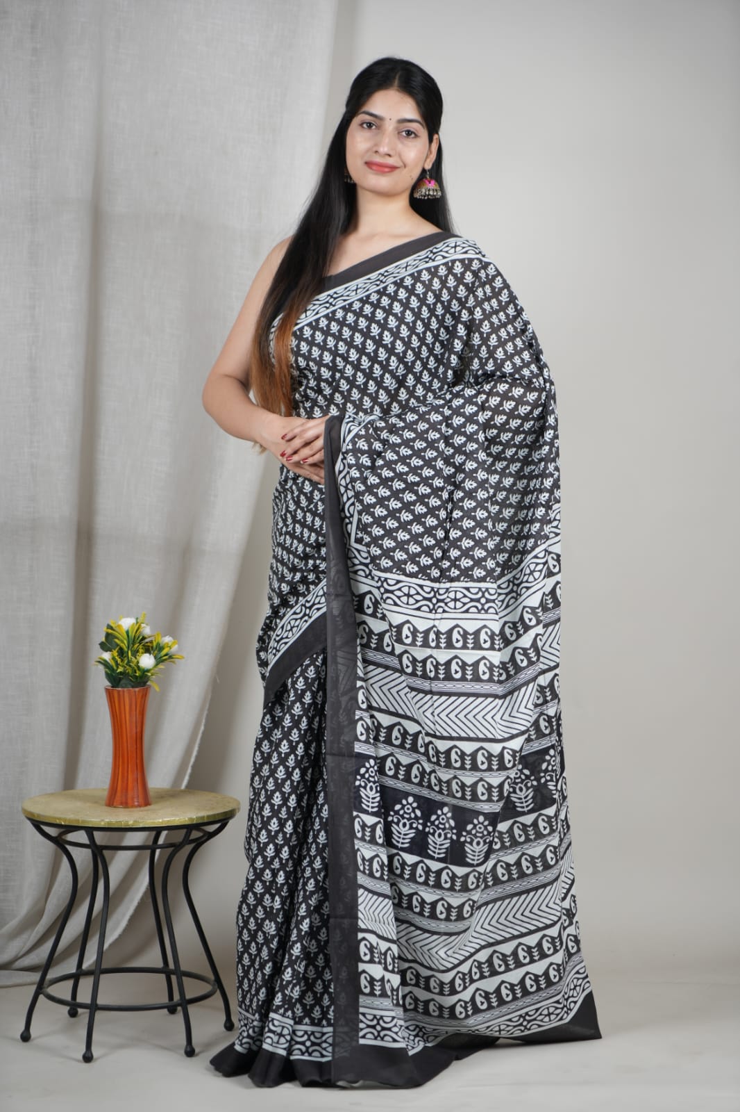 Classic Noir Cotton Saree