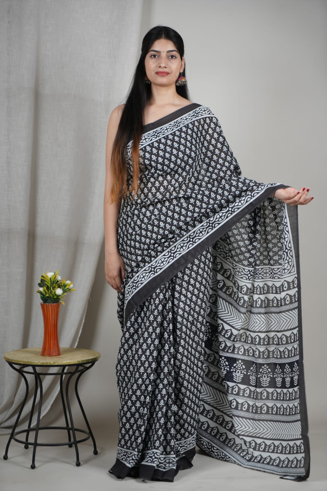 Classic Noir Cotton Saree