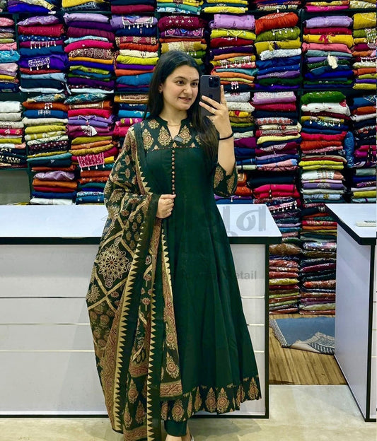 Emerald Green Ethnic Anarkali Suit with Printed Dupatta
