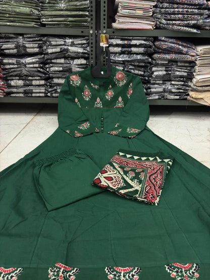 Emerald Green Ethnic Anarkali Suit with Printed Dupatta