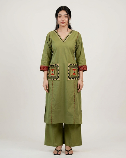 Green Geometric Embroidered Pocket Kurta Set
